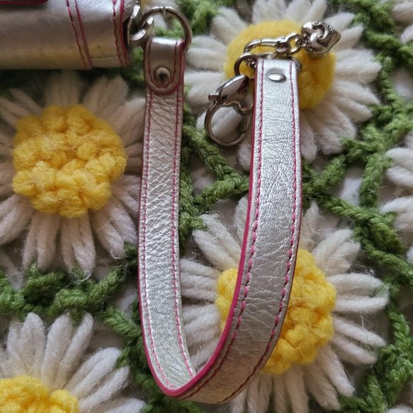 Juicy Couture Mini Handbag + Tiny Heart Charm - Picture 8 of 14